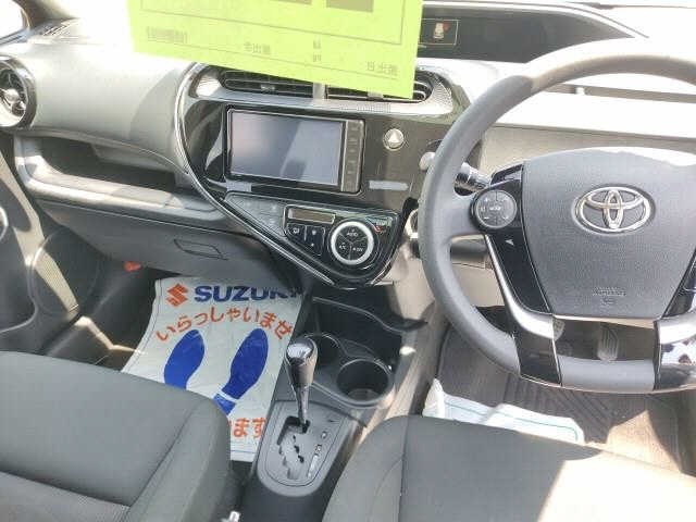 Toyota AQUA 2019 7504619-6