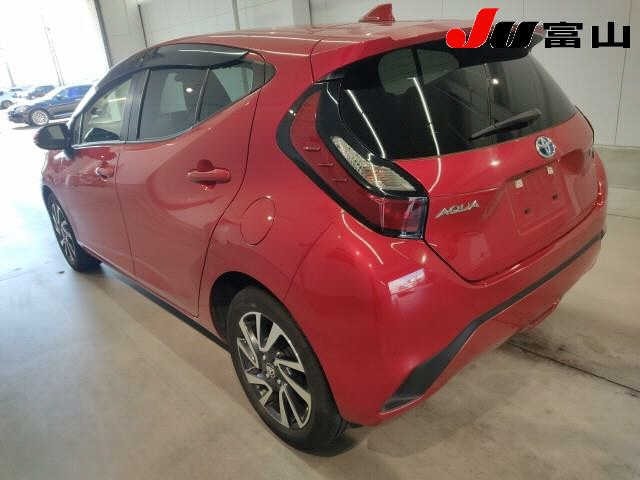 Toyota AQUA 2021 7504623-1