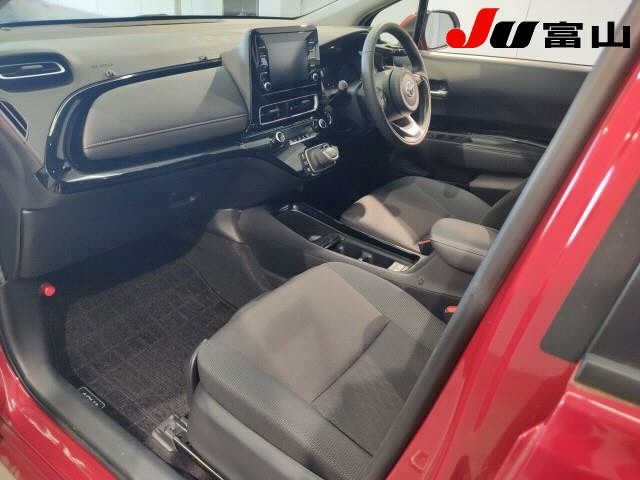 Toyota AQUA 2021 7504623-3