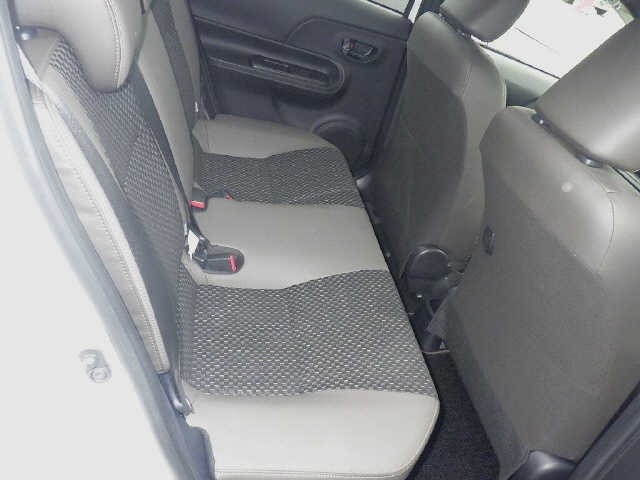 Toyota AQUA 2020 7504641-8