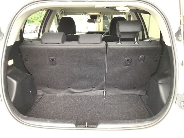 Toyota AQUA 2016 7504657-7