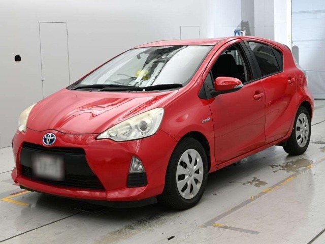 Toyota AQUA 2012 7504767-0