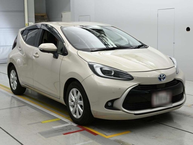Toyota AQUA 2021 7504794-5