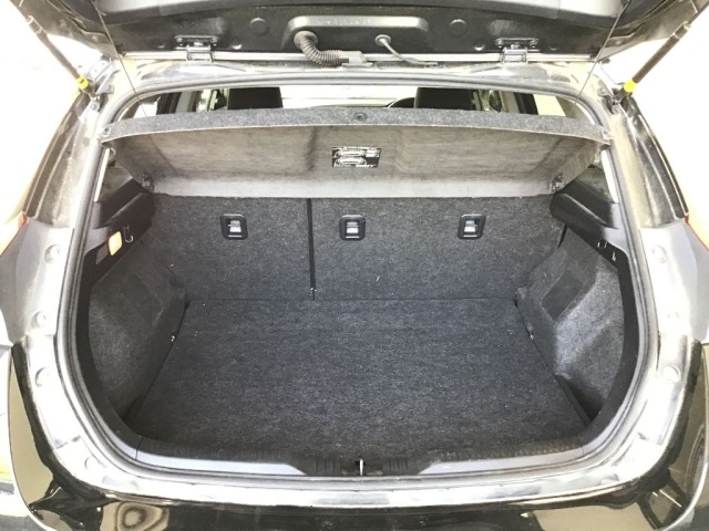 Toyota AURIS 2016 7505269-7