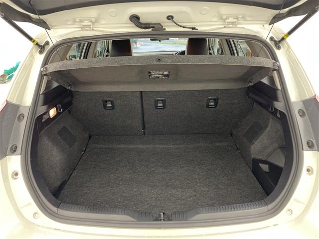 Toyota AURIS 2017 7505304-12