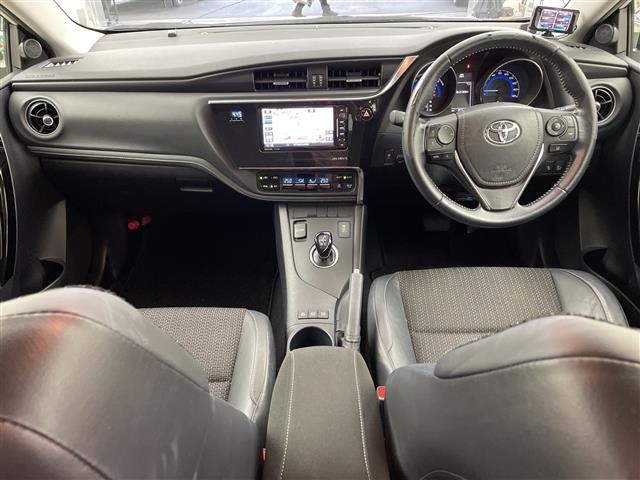Toyota AURIS 2017 7505304-14