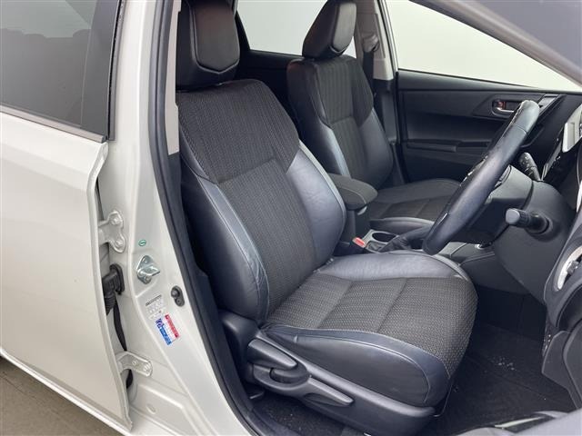 Toyota AURIS 2017 7505304-3