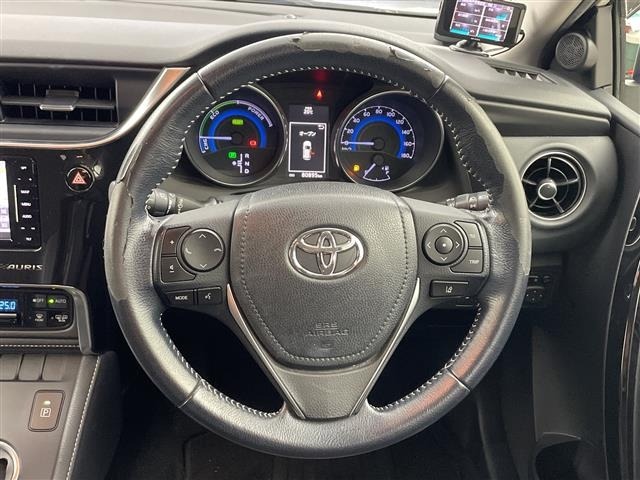 Toyota AURIS 2017 7505304-4