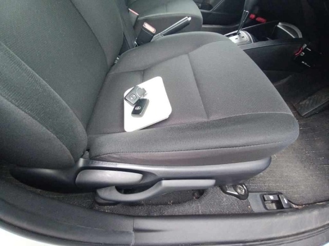 Toyota COROLLA AXIO 2020 7504082-10