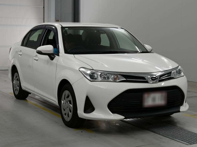 Toyota COROLLA AXIO 2020 7504082-5