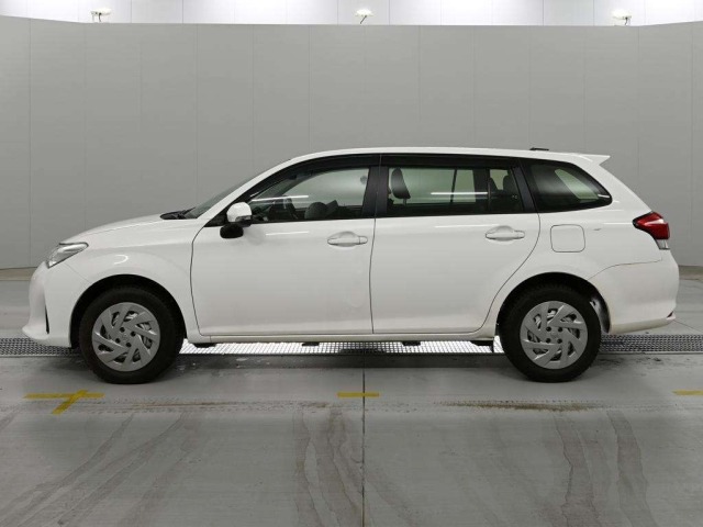 Toyota COROLLA FIELDER 2021 7520109-4