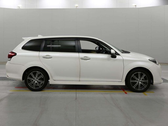 Toyota COROLLA FIELDER 2016 7520124-3