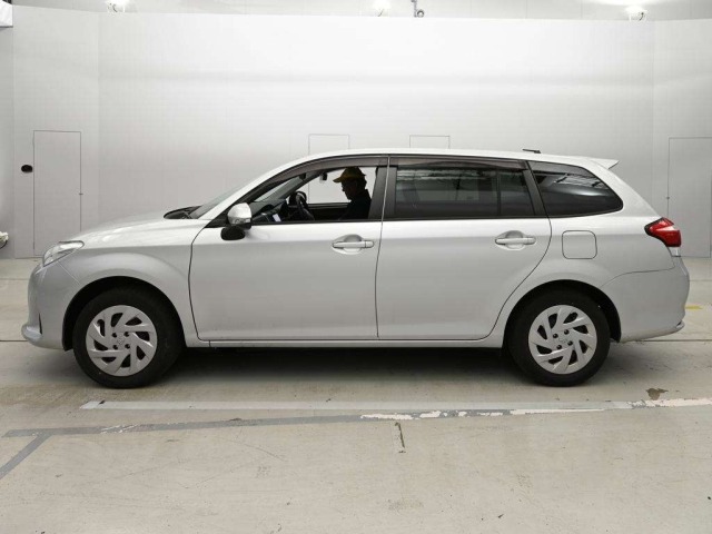 Toyota COROLLA FIELDER 2020 7520174-4