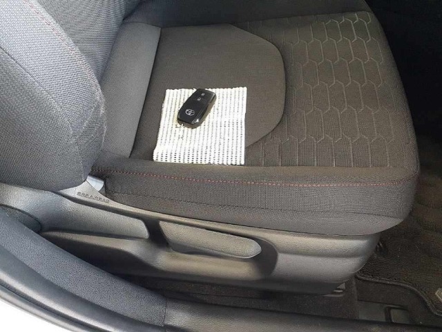 Toyota COROLLA SPORT 2022 7517884-10