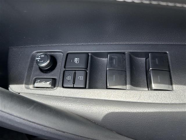 Toyota COROLLA SPORT 2018 7518166-11