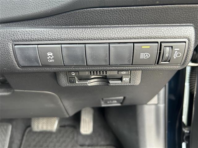 Toyota COROLLA SPORT 2018 7518166-8