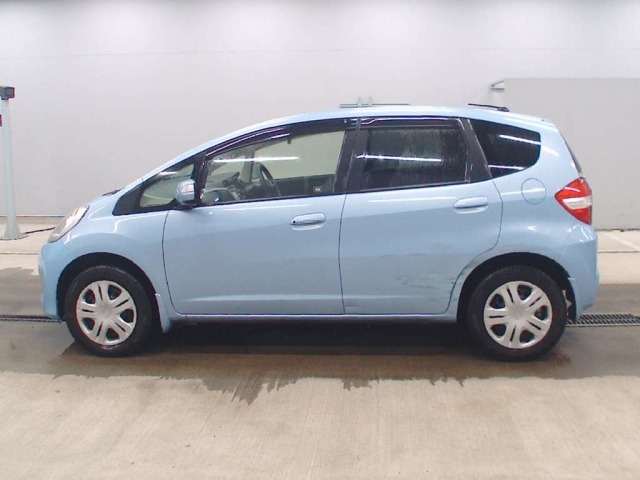 Honda FIT 2013 7521658-4