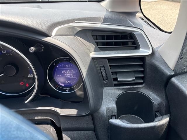 Honda FIT 2015 7522188-6