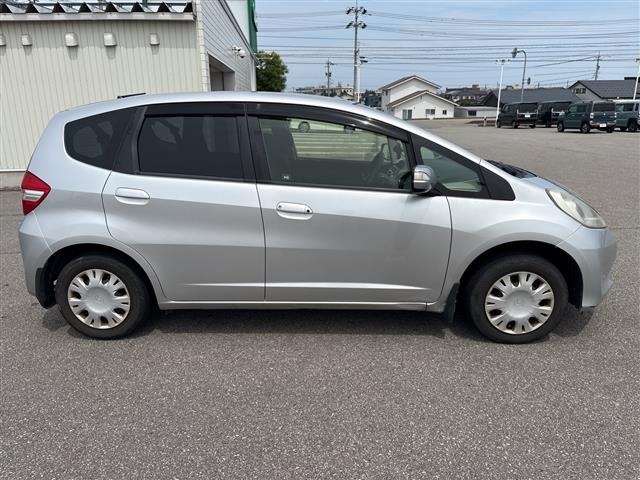 Honda FIT 2013 7522195-9