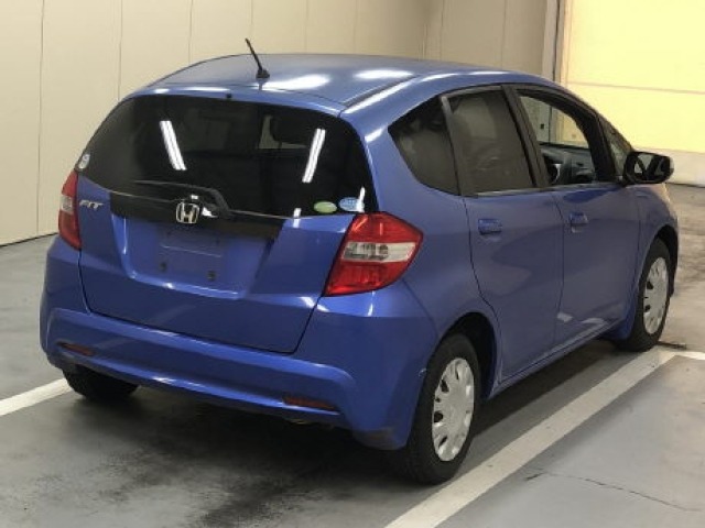 Honda FIT 2010 7522310-3