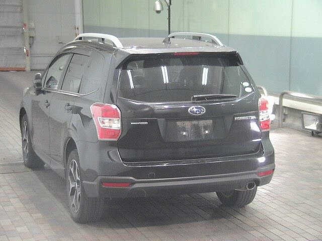 Subaru FORESTER 2015 7521490-1
