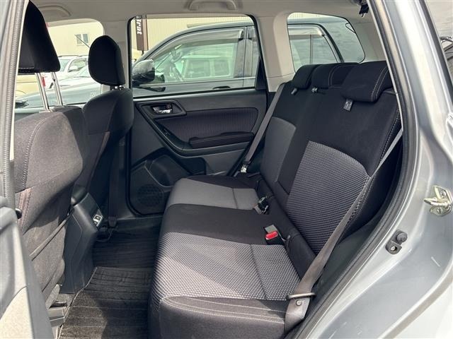 Subaru FORESTER 2018 7521872-10