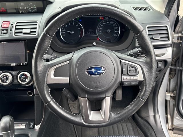 Subaru FORESTER 2018 7521872-14