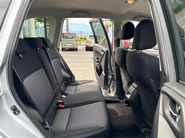 Subaru FORESTER 2018 7521872-9