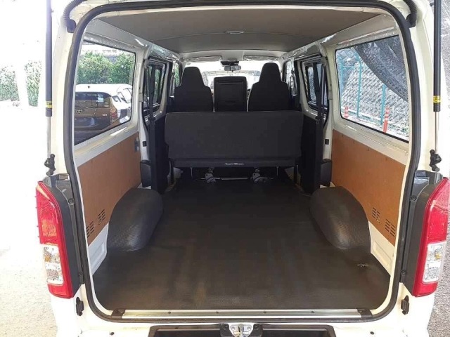 Toyota HIACE VAN 2025 7504387-10