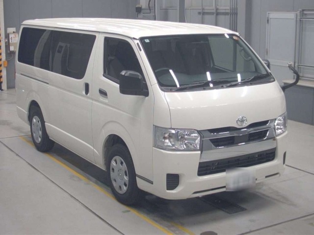 Toyota HIACE VAN 2025 7504387-5