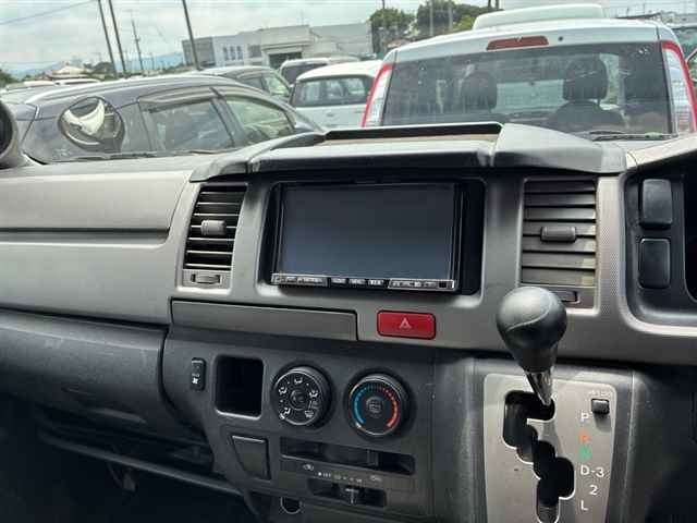 Toyota HIACE VAN 2007 7504446-6