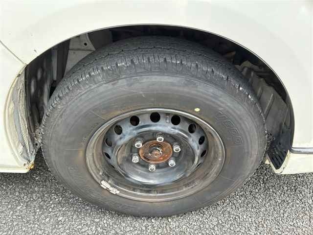 Toyota HIACE VAN 2007 7504446-9