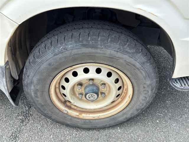 Toyota HIACE VAN 2001 7504448-9