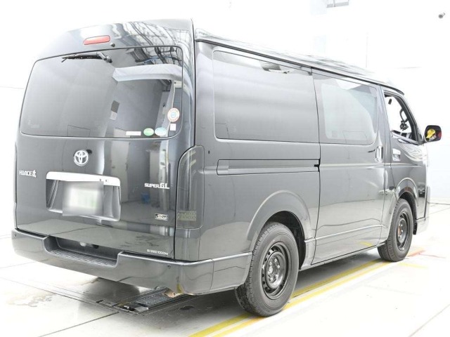 Toyota HIACE VAN 2019 7504519-1