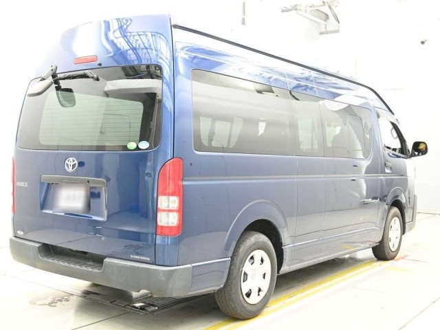 Toyota HIACE VAN 2019 7504531-1