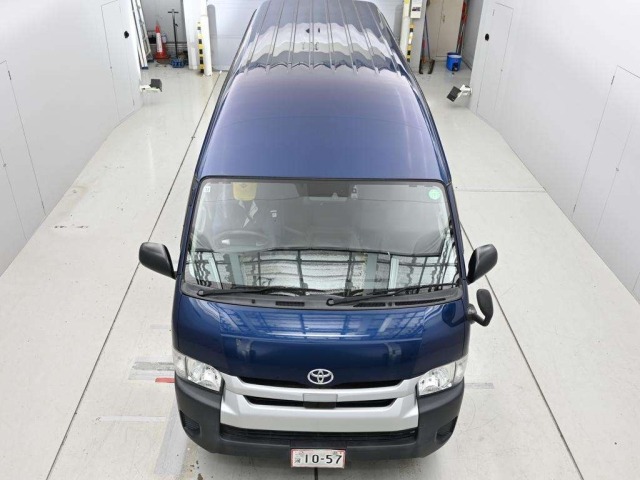 Toyota HIACE VAN 2019 7504531-7