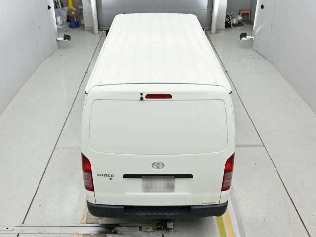Toyota HIACE VAN 2020 7504552-8