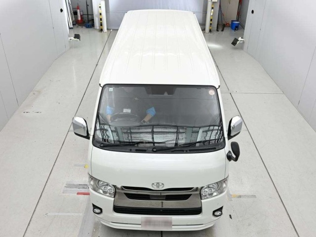 Toyota HIACE VAN 2020 7504553-7