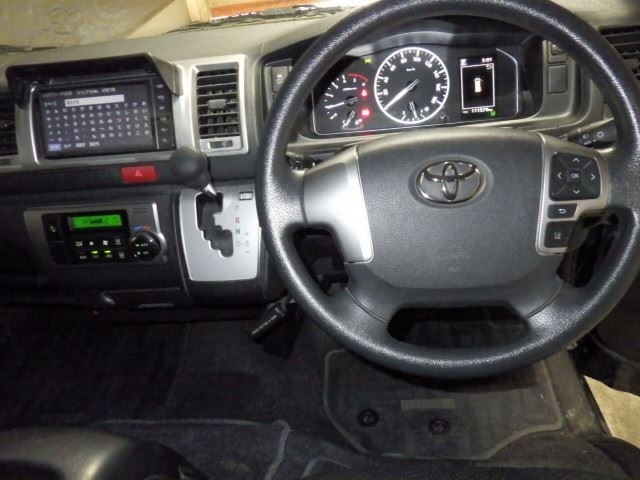 Toyota HIACE VAN 2021 7504561-4