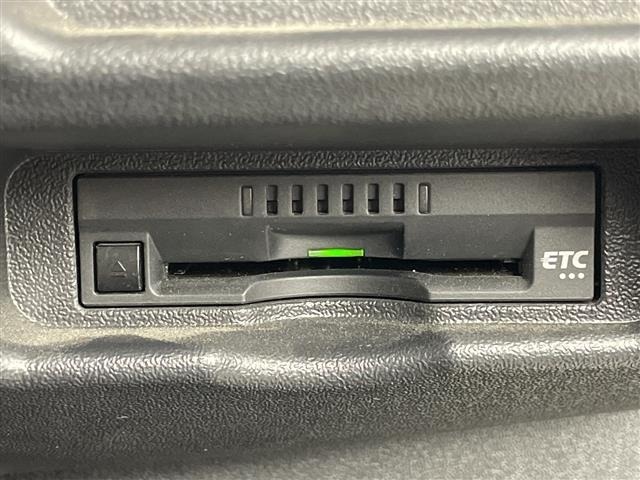 Toyota HIACE VAN 2023 7505005-17