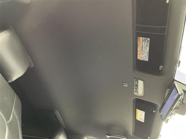 Toyota HIACE VAN 2022 7505085-4