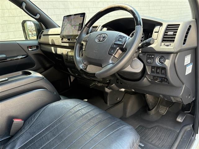 Toyota HIACE VAN 2023 7505113-5