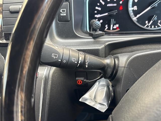 Toyota HIACE VAN 2022 7505114-17