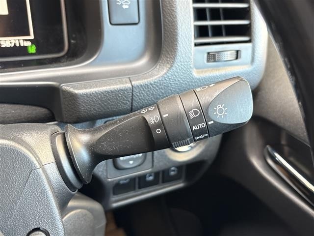 Toyota HIACE VAN 2022 7505114-19