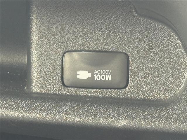 Toyota HIACE VAN 2023 7505119-8
