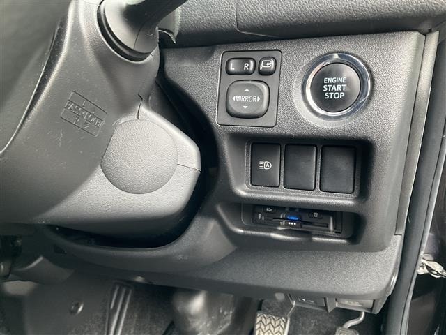 Toyota HIACE VAN 2019 7505120-11