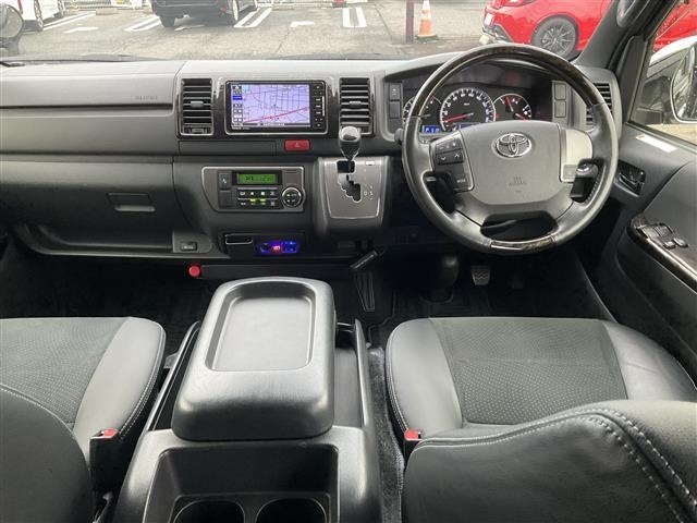 Toyota HIACE VAN 2019 7505120-14