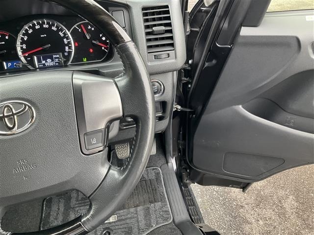 Toyota HIACE VAN 2019 7505120-20