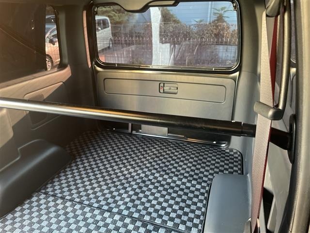 Toyota HIACE VAN 2024 7505137-11
