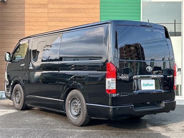 Toyota HIACE VAN 2024 7505137-17